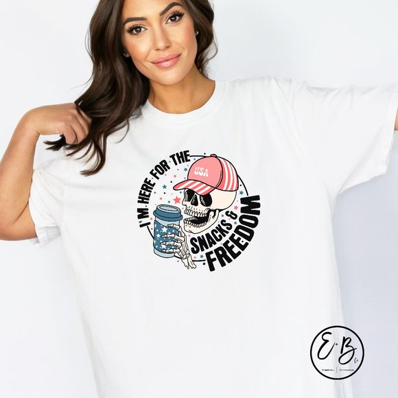 Funny Snacks and Freedom Fireworks Patriotic American USA July 4th Graphic Tee - Picture 4 of 5